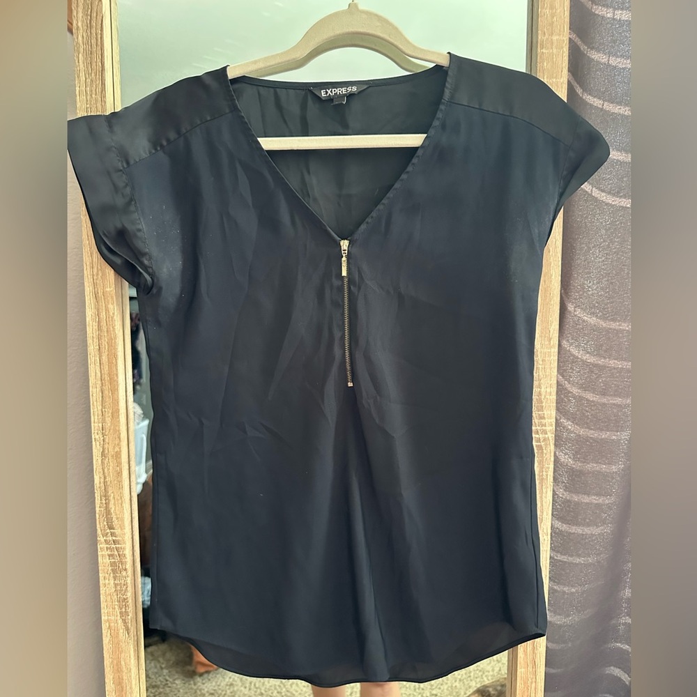 Express V Neck Blouse. Size S